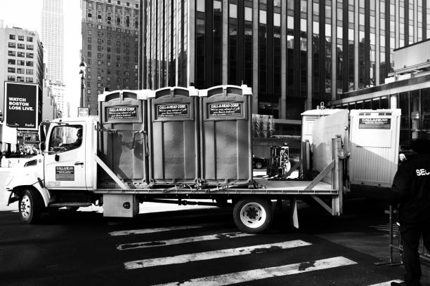Best Luxury portable toilet rental  in Redondo Beach, CA